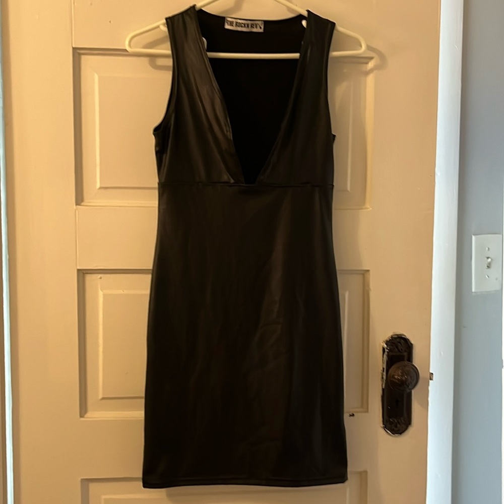 Faux leather looking mini dress